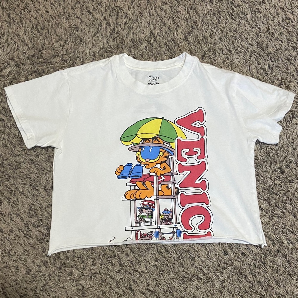 Garfield Graphic Tee🤍
